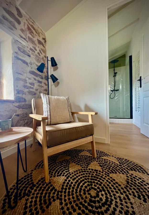 ホテル Maison Erica Saint-Mamert-du-Gard エクステリア 写真